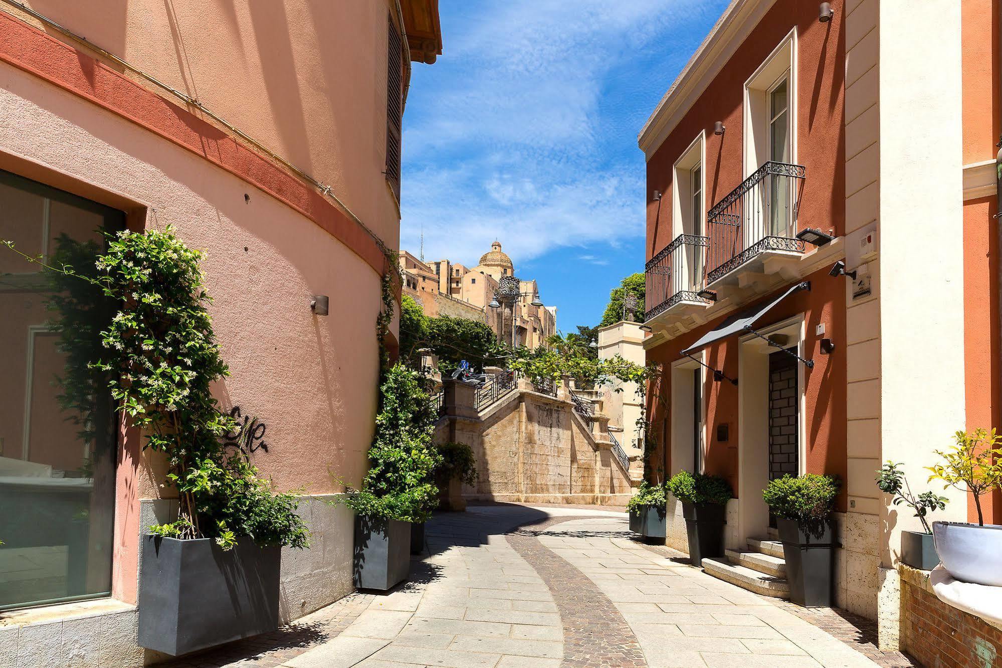 Le Tre Case Apartamento Cagliari Exterior foto